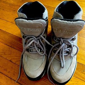 L.L Bean hiking boots size 7.5